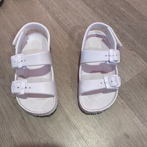 Toddler sandals